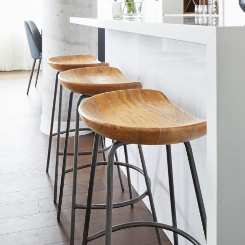 toronto condo, quartz waterfall counter, wood barstools, corktown, toronto designer linda mazur design